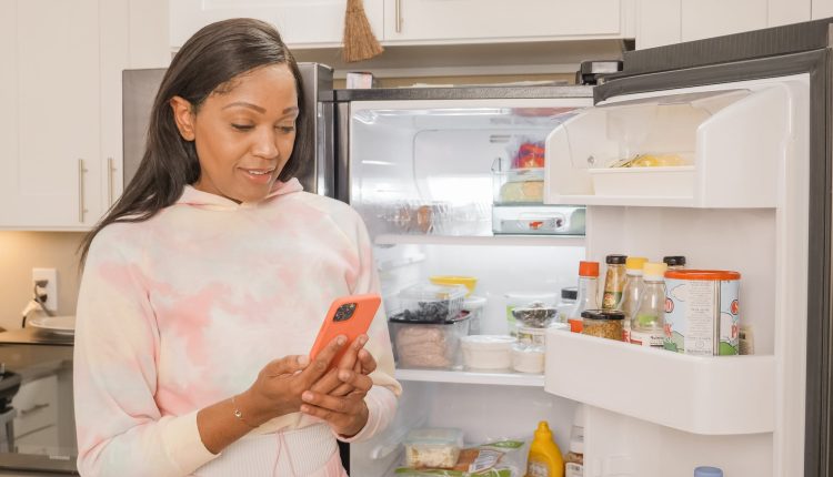 sanal alisveris deneyimlerinde musteri memnuniyeti nasil artirilir